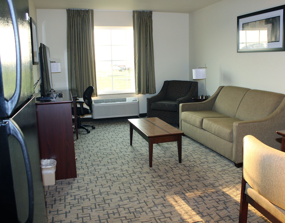 Suite, 1 King Bed with Sleeper Sofa, Non Smoking photo 3