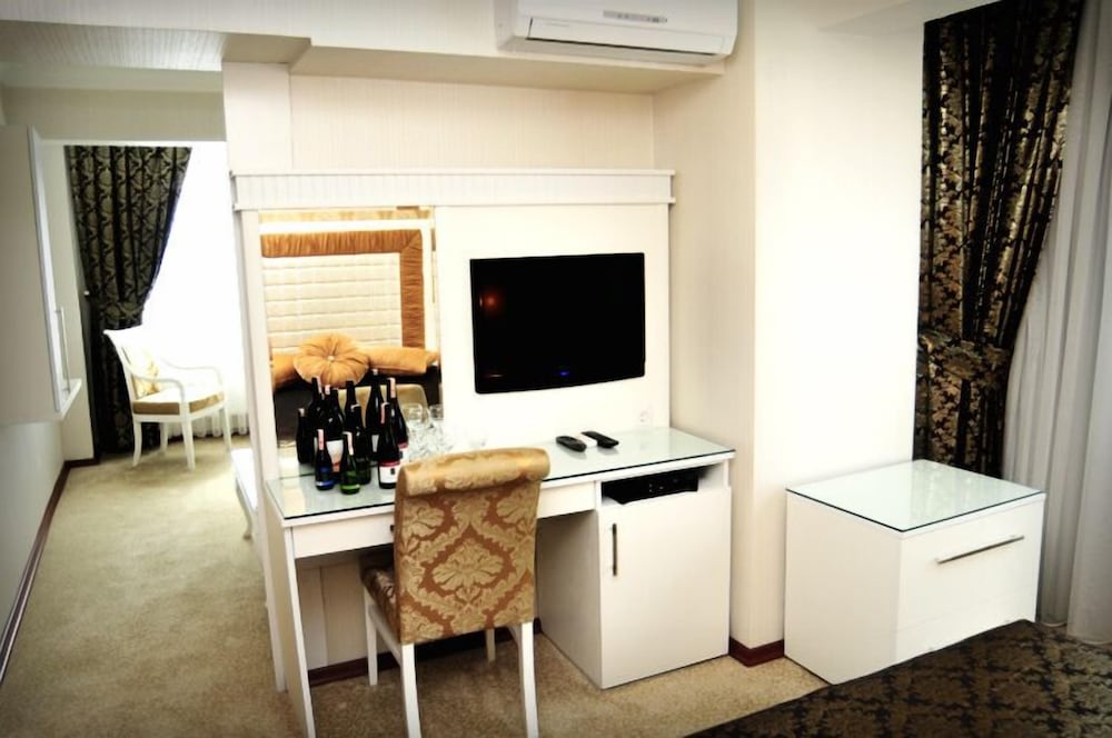 Standard Triple Room photo 3