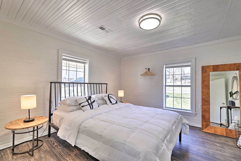 House (2 Bedrooms) photo 2