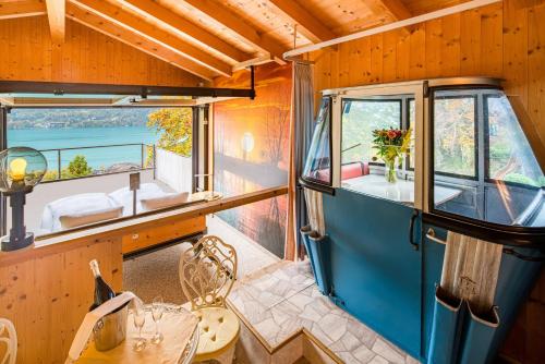 Suite with Lake View photo 3