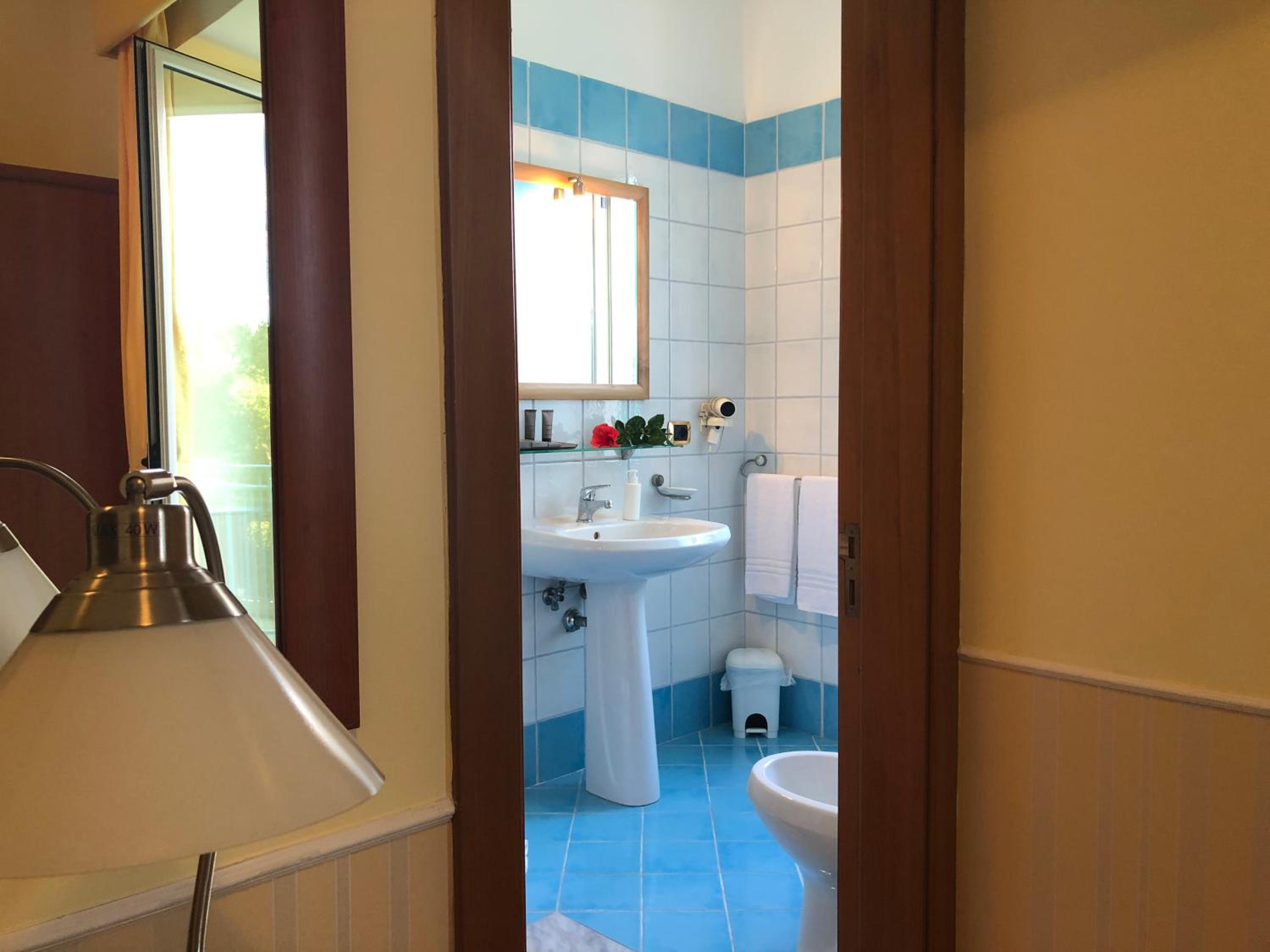 Double Room with Garden View photo 2