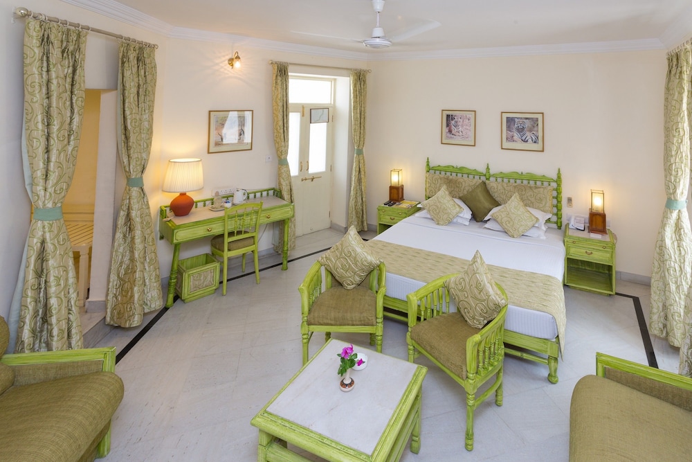 Superior Room - Photo 5