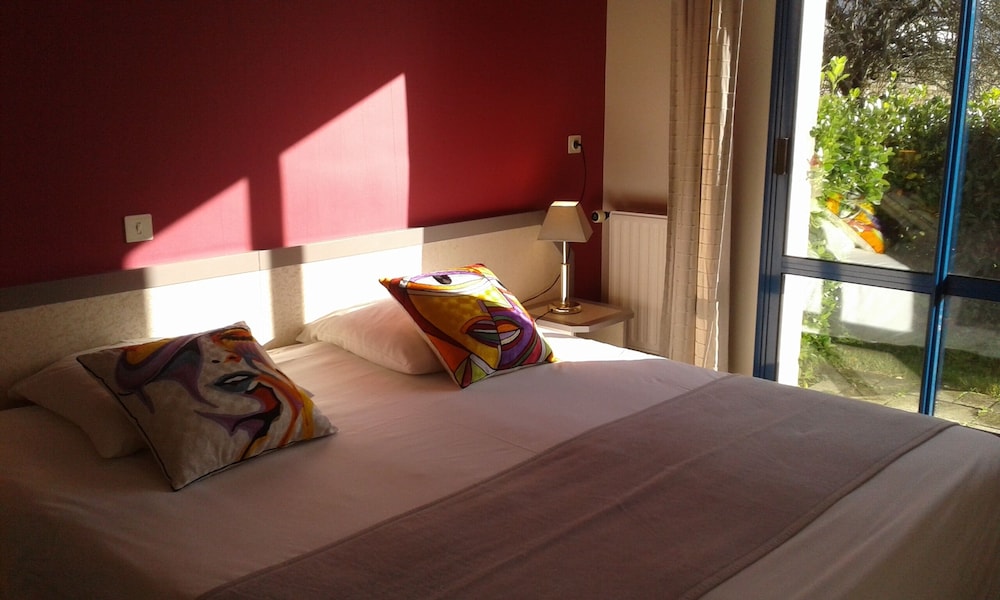 Double Room, Garden View - Photo 3