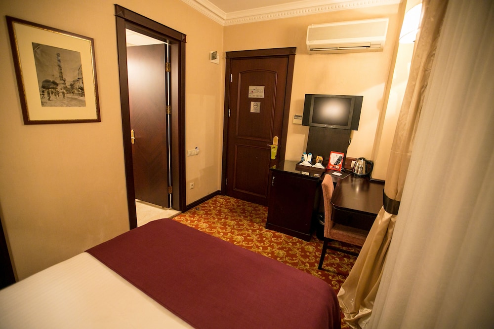 Standard Single Room photo 3