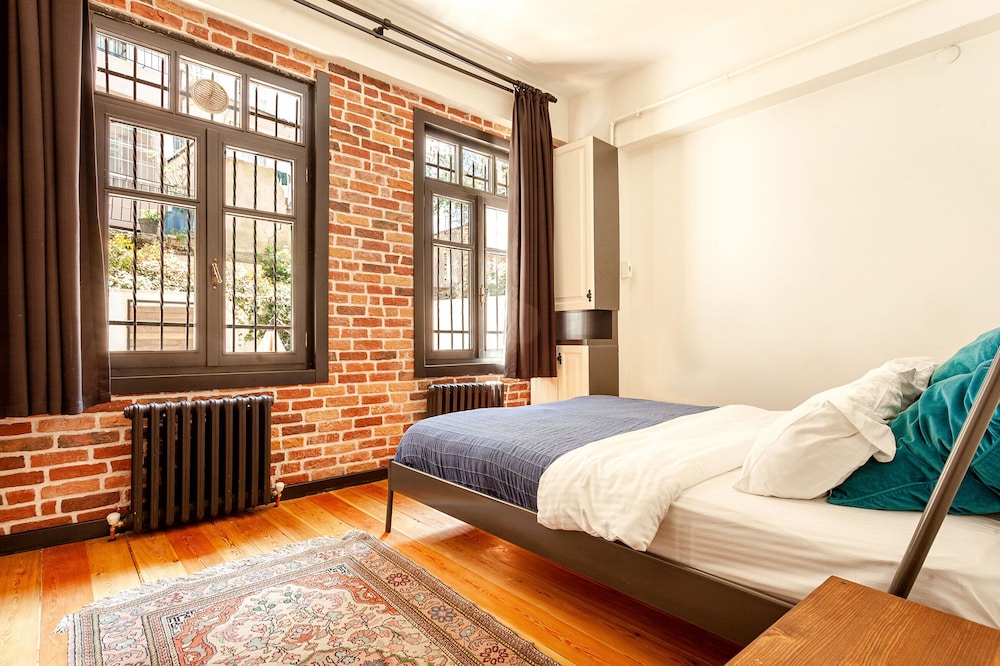 City Apartment photo 2