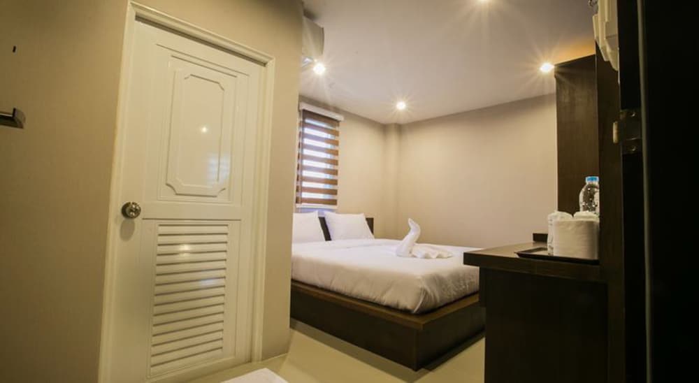 Small Double Room photo 2