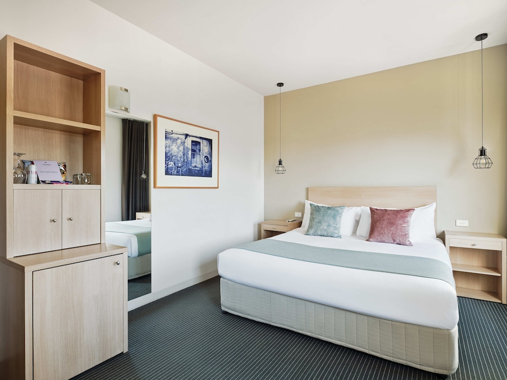 Executive Room, 1 King Bed photo 2
