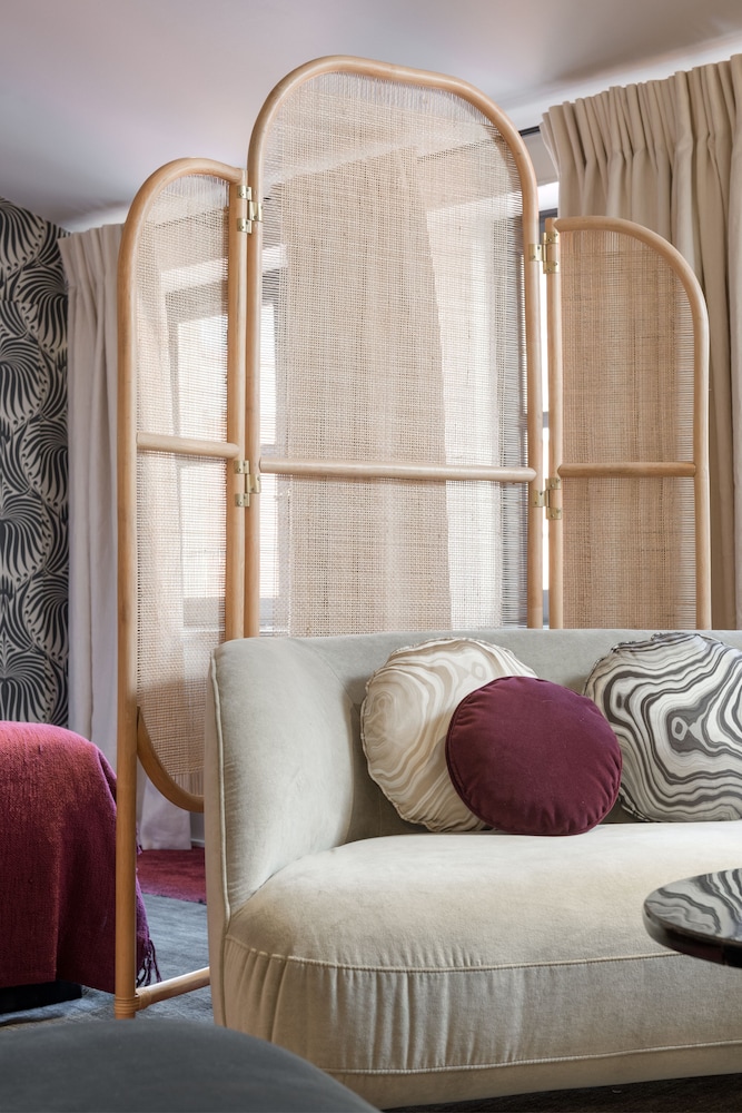 Suite Luxe Colletore, 22 Rue du Boeuf 69005 Lyon photo 3