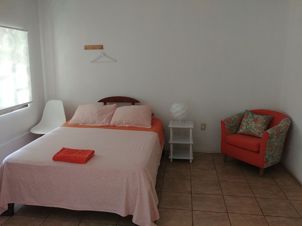 Family Room, 2 Double Beds photo 3
