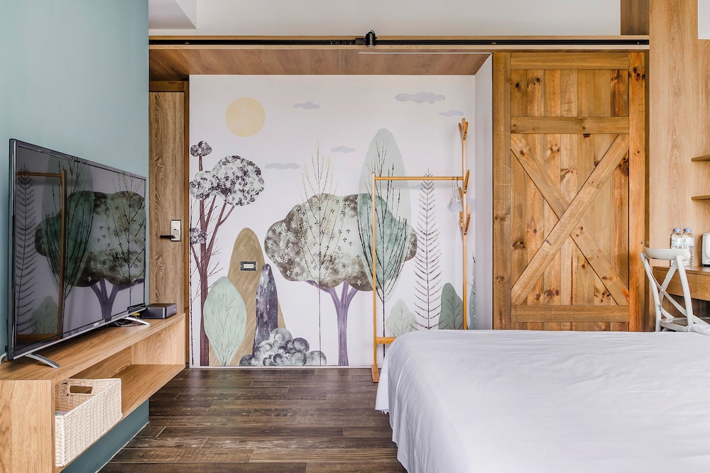 Elite Double Room, 1 King Bed photo 2
