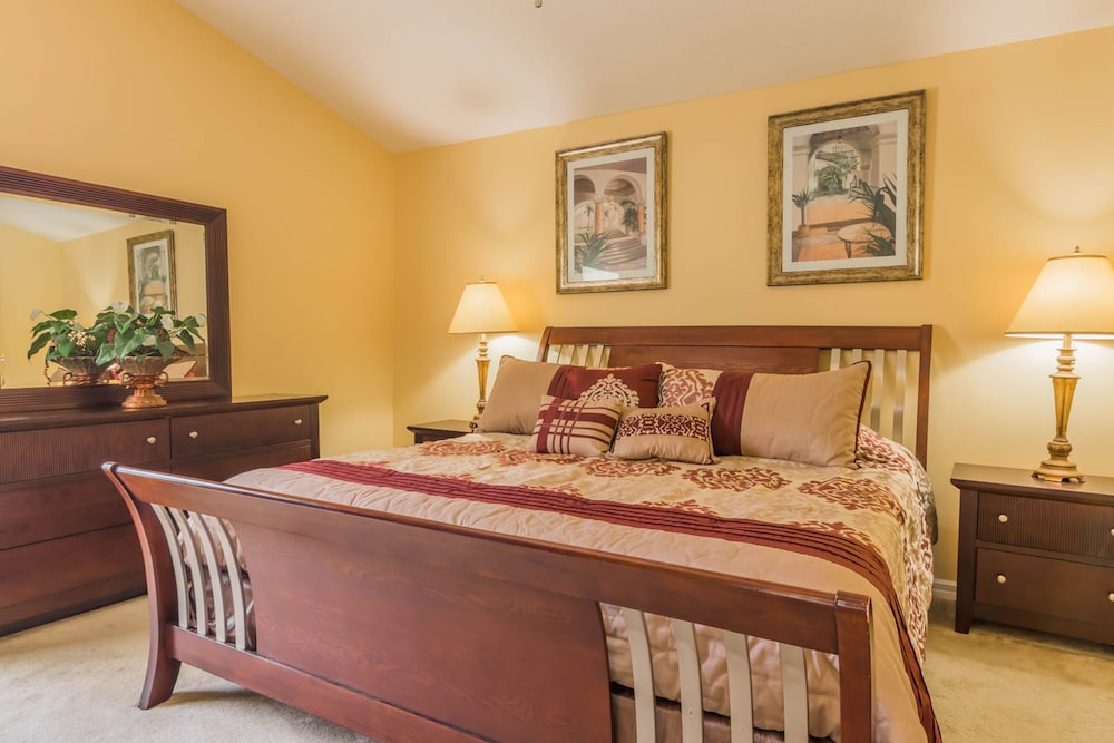House, 4 Bedrooms
