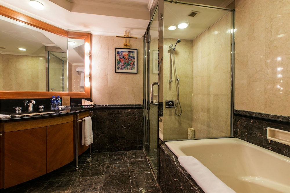 Deluxe Room - Photo 4