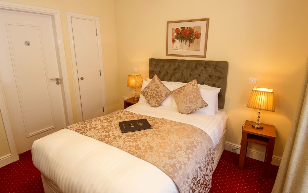 Standard Double Room, 1 Double Bed, Ensuite, City View photo 2