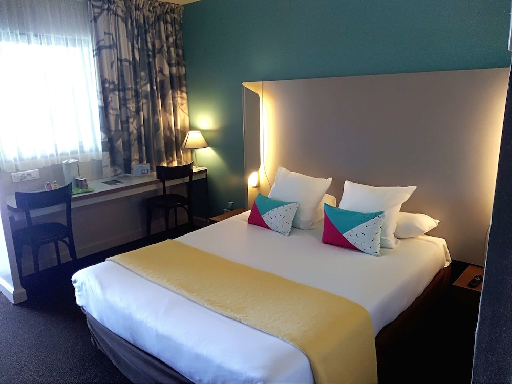 Superior, One Double Bed photo 3