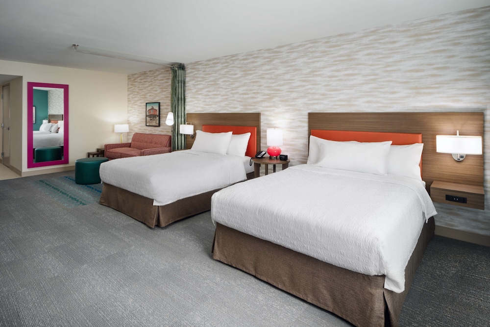 Studio Suite, 2 Queen Beds, Accessible, Bathtub photo 1