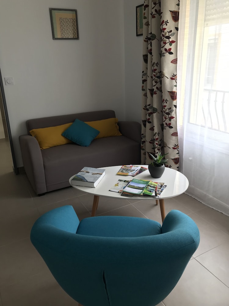 Double Room - Photo 4