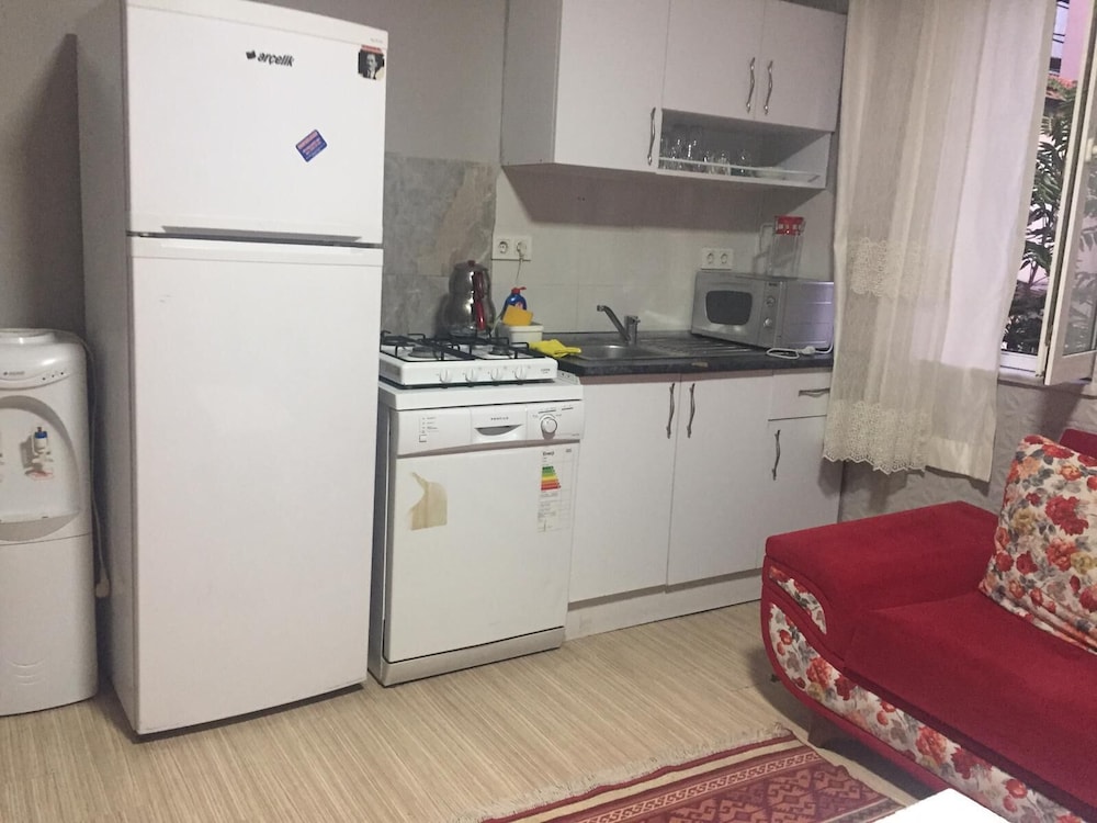 Economy Apartment photo 2