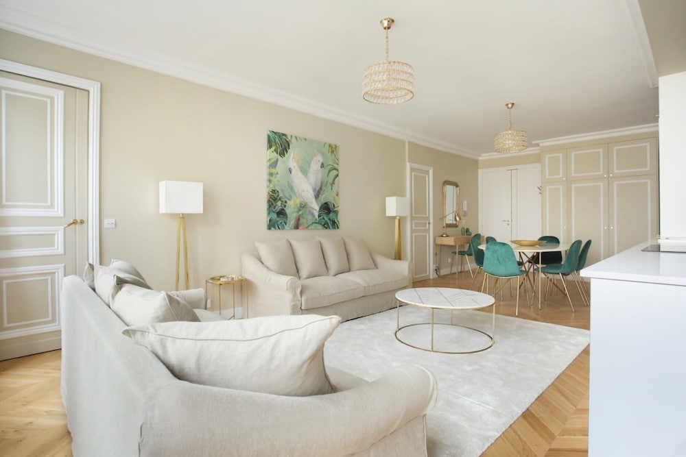 Apartment photo 1