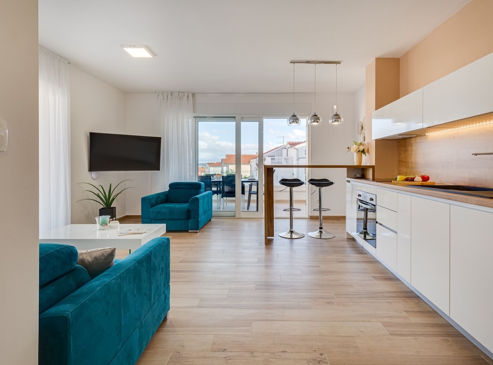 Apartment (Two Bedroom Apartment With Sea View A)