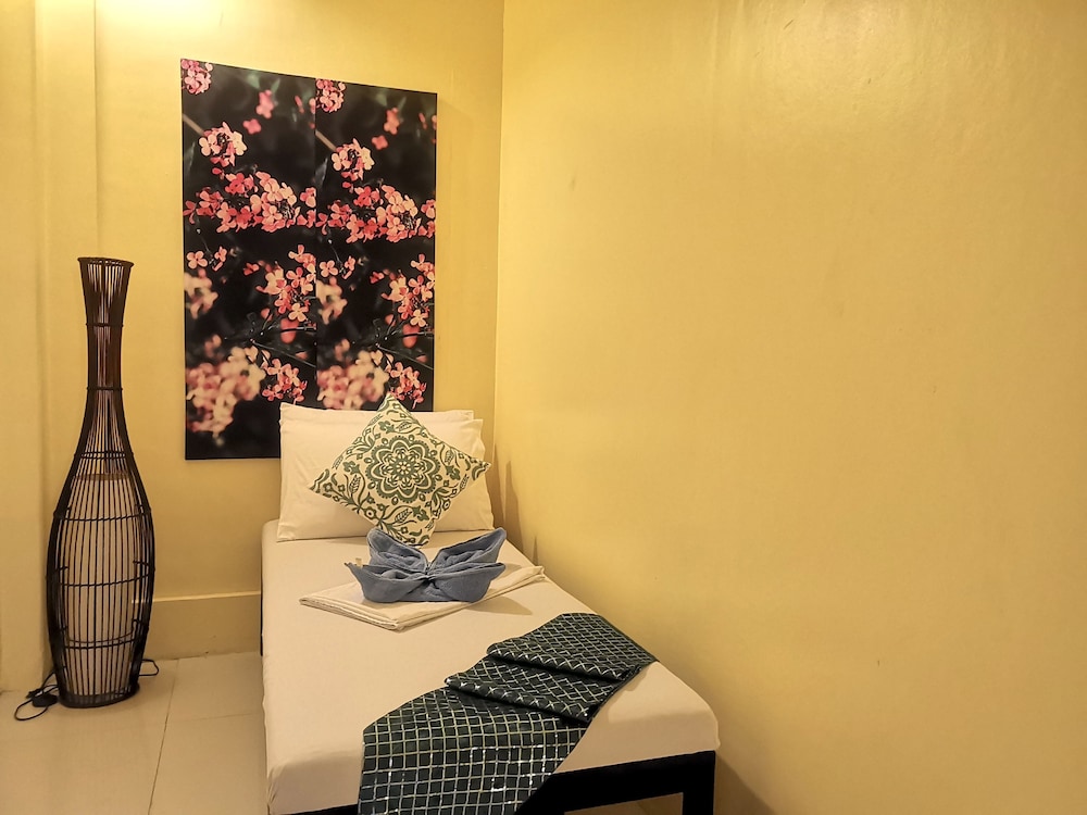 SOLO ROOM (3 HOURS)