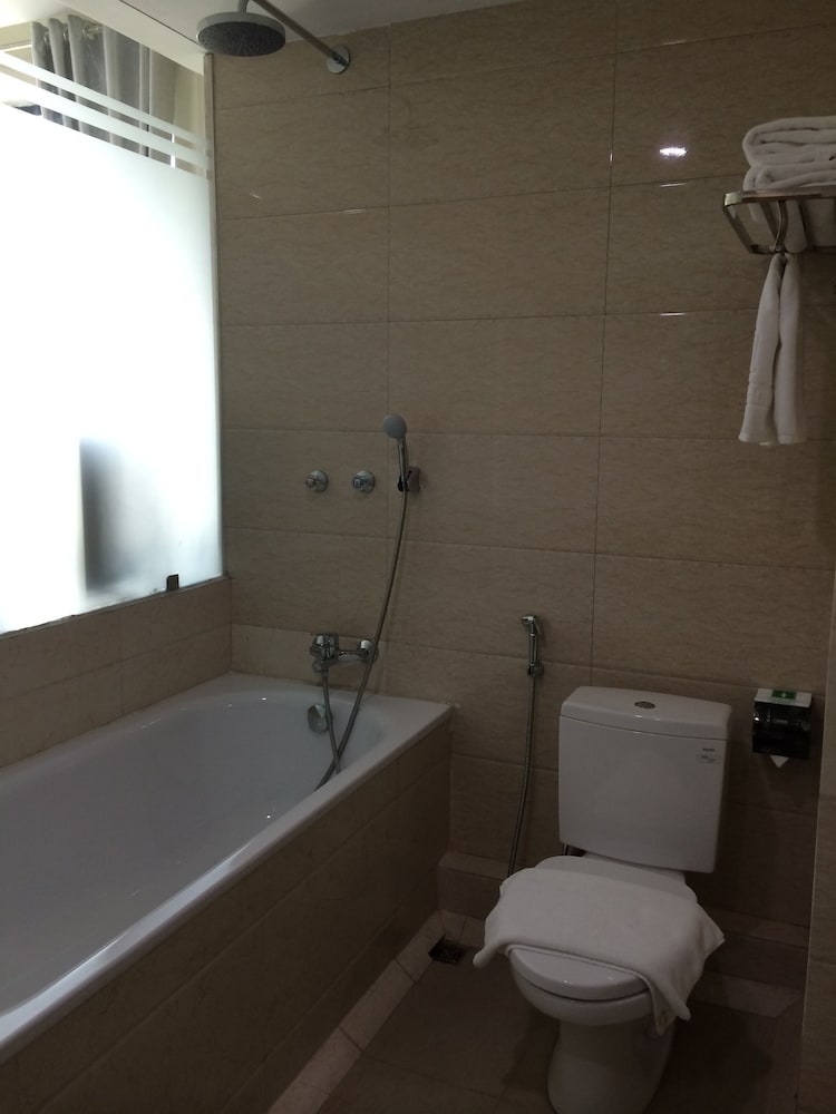 Corner Deluxe photo 2