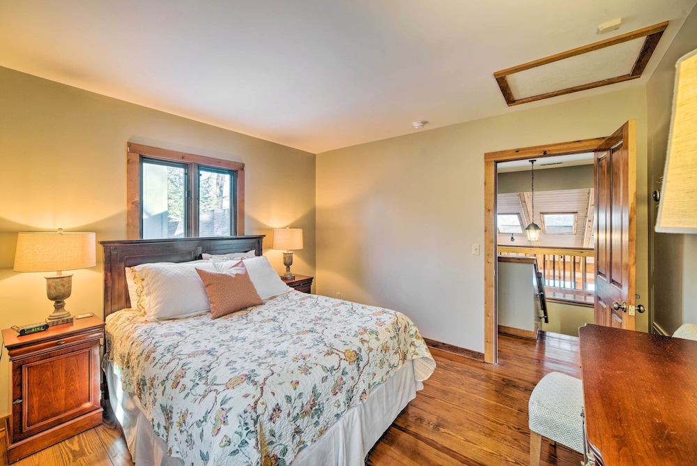 House (4 Bedrooms) photo 2