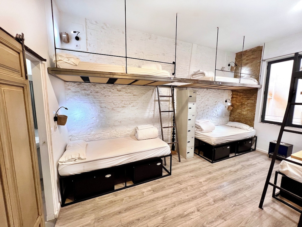 Dormitorio Compartido Comfort, Solo Mujeres