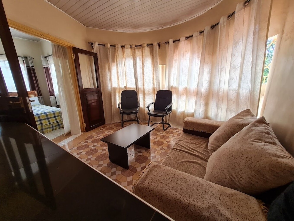 Deluxe Double Room, Garden View