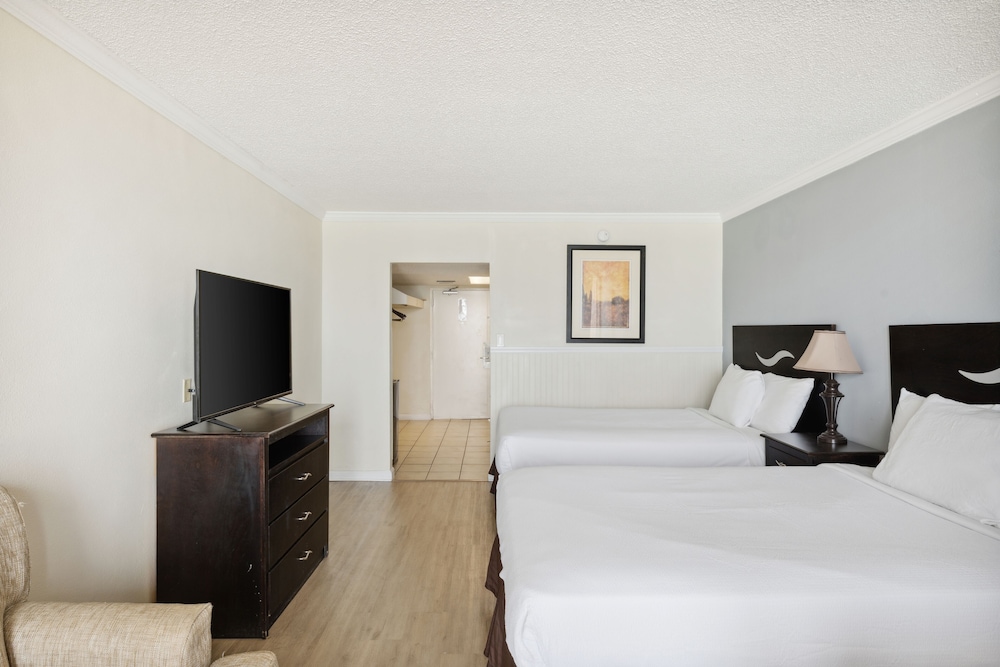 Standard Double Room, Balcony, Beach View