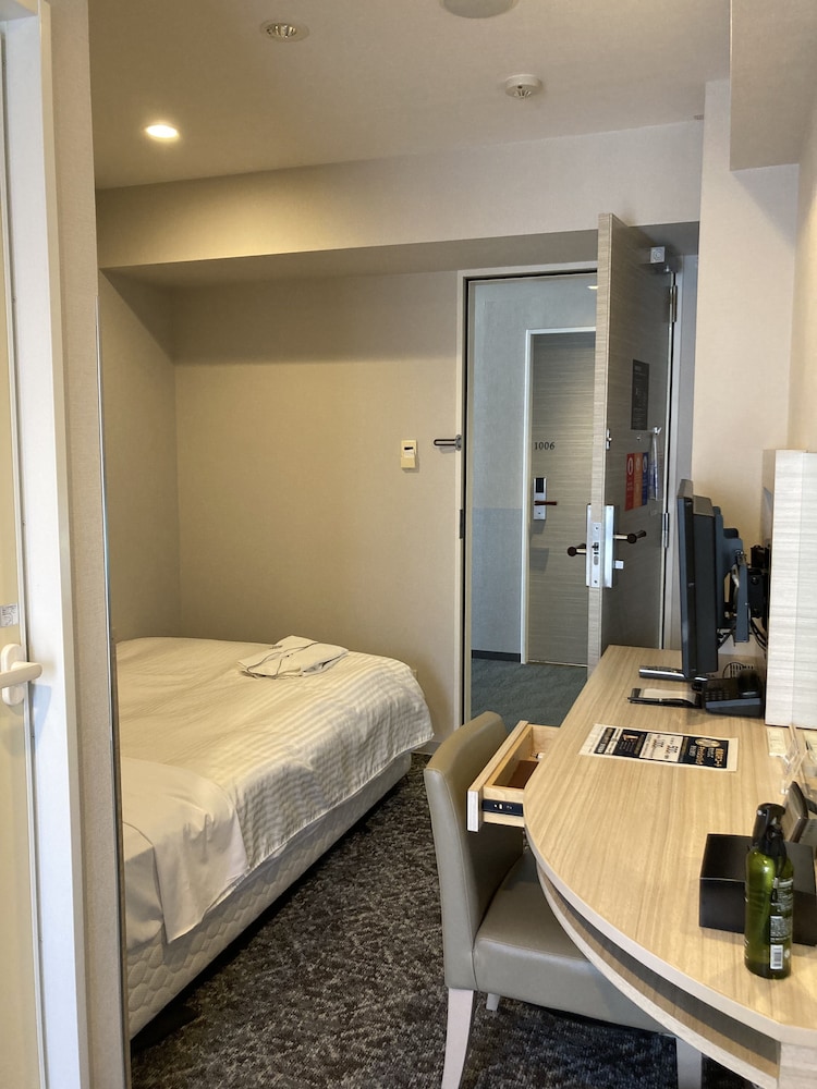 Single Room, Smoking photo 3
