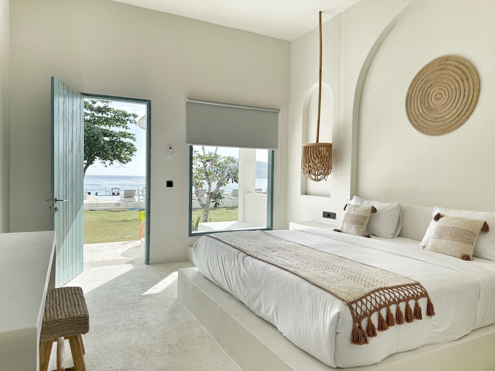 Signature Double or Twin Room, Sea View photo 1