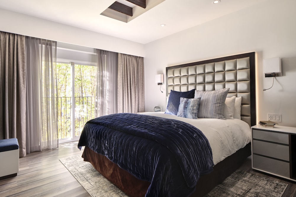 Deluxe Villa, 1 Bedroom - Photo 2