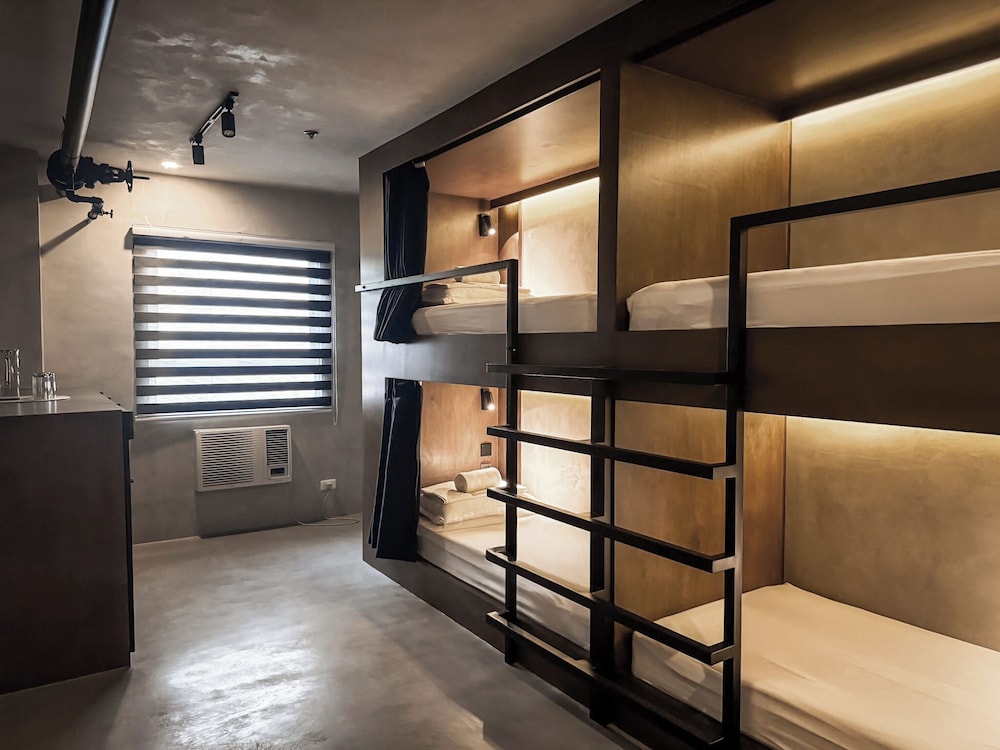 Lower Bunk Bed in 4-Bed Mixed Dorm photo 3