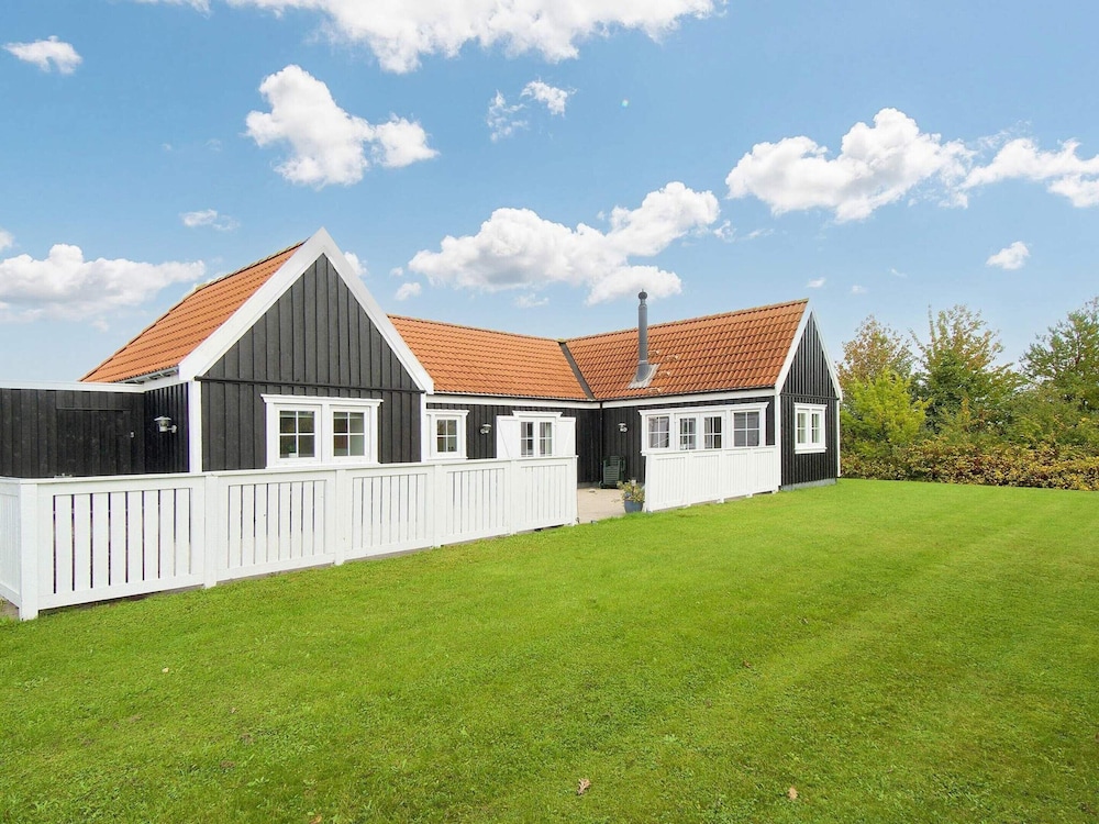 House photo 1