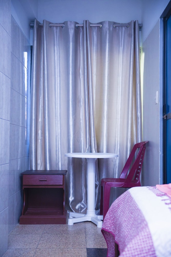 Family Triple Room - Photo 4