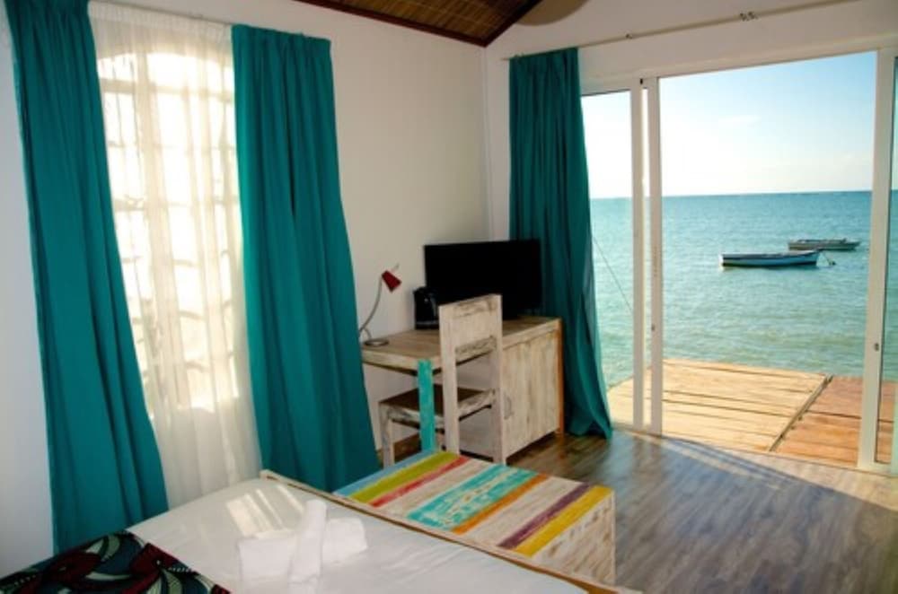 Panoramic Bungalow, Ocean View photo 3