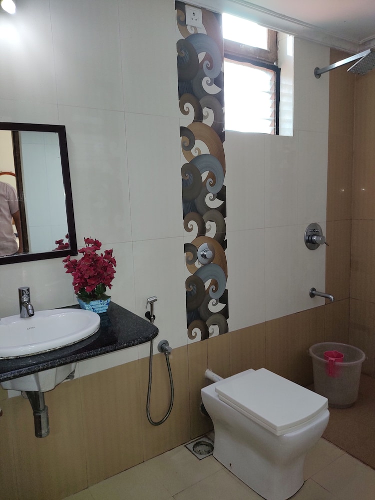 Basic Room - Photo 9