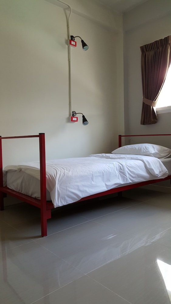 Triple Room (Shared Bathroom) photo 3