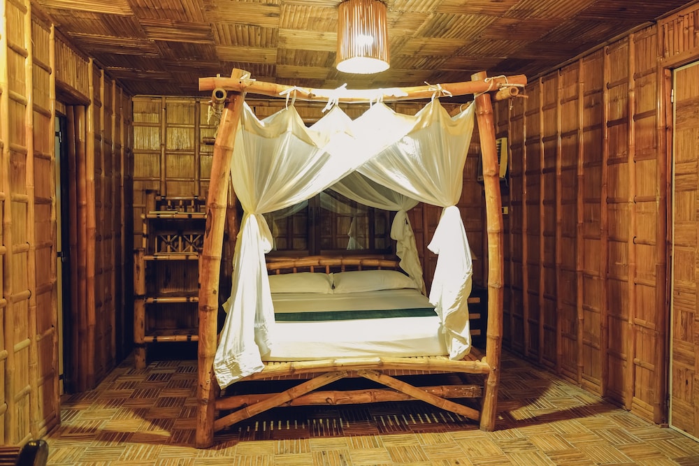 Standard Bamboo Suite photo 3