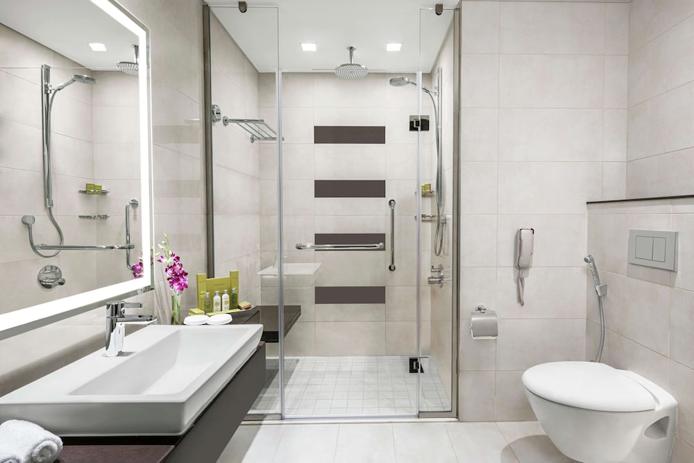 Junior Suite, 2 Twin Beds, Bay View thumbnail 6