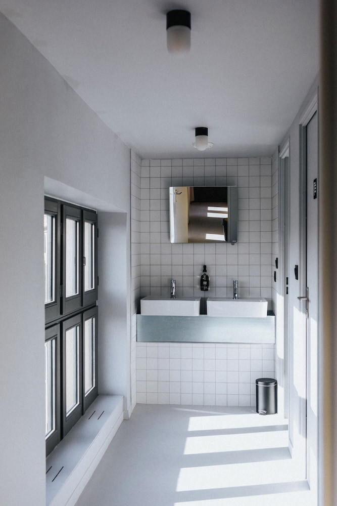 Shared Dormitory - Photo 4