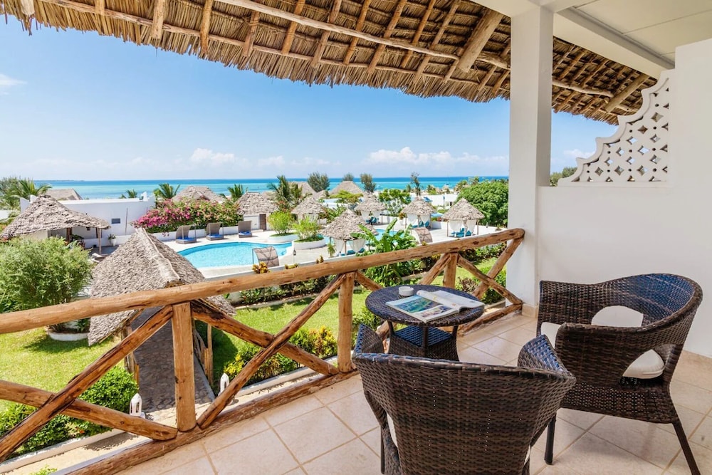 Deluxe Double Room, Sea View photo 2