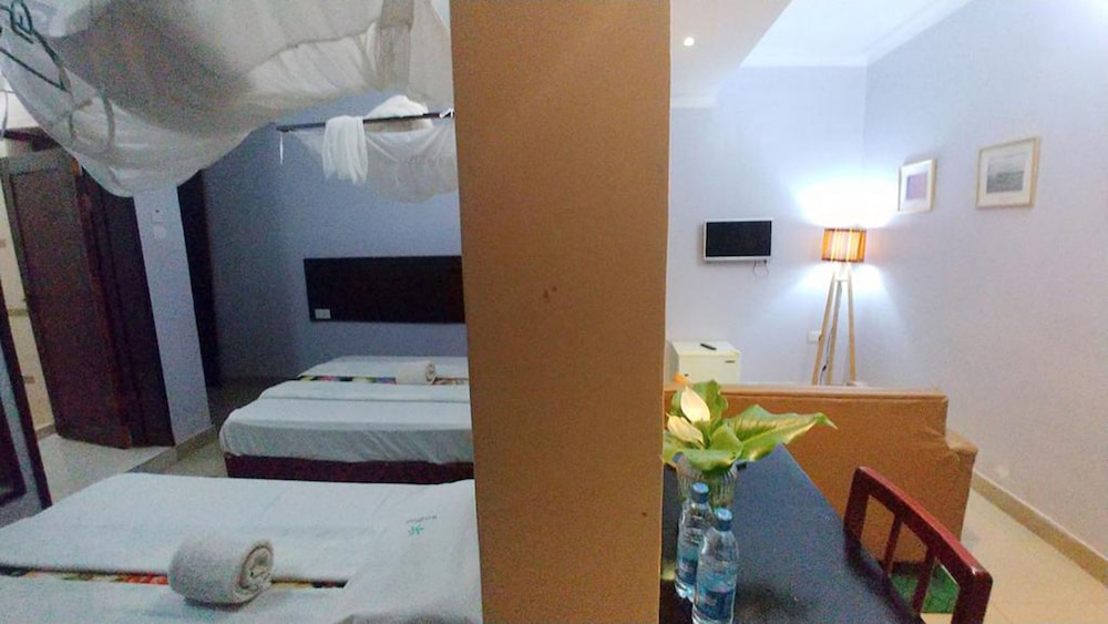 Deluxe Suite, 1 Bedroom, Accessible, Balcony