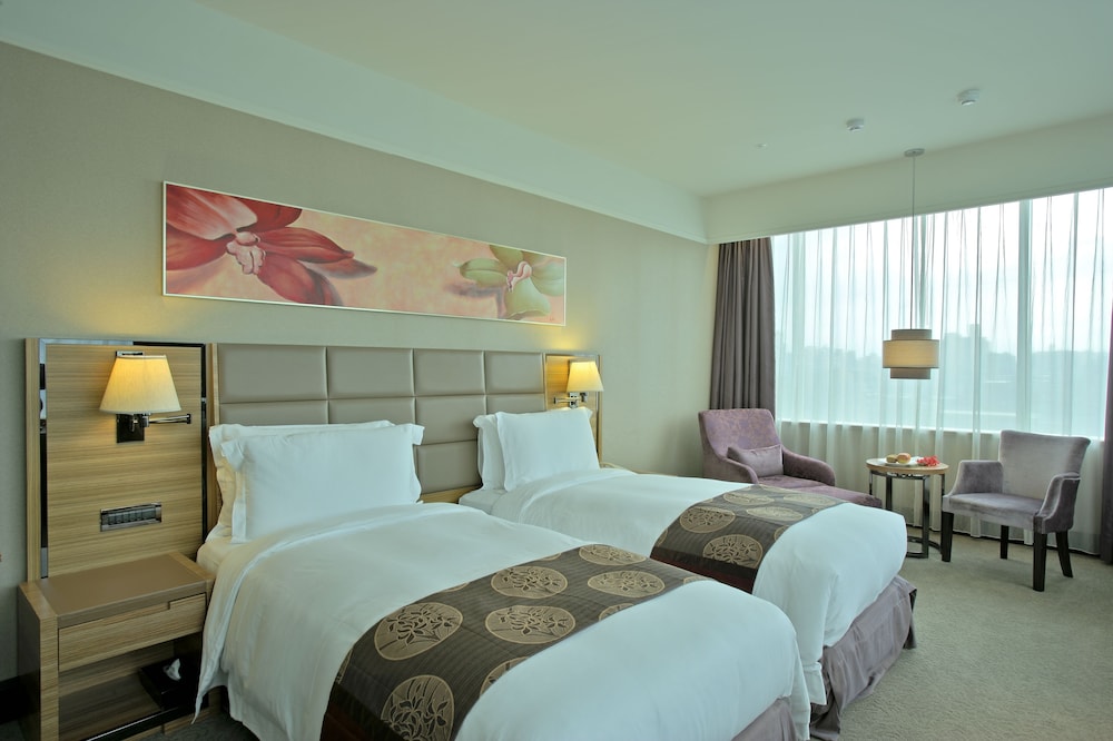 Deluxe Twin Room (No Taipei 101 or Firework View) photo 2