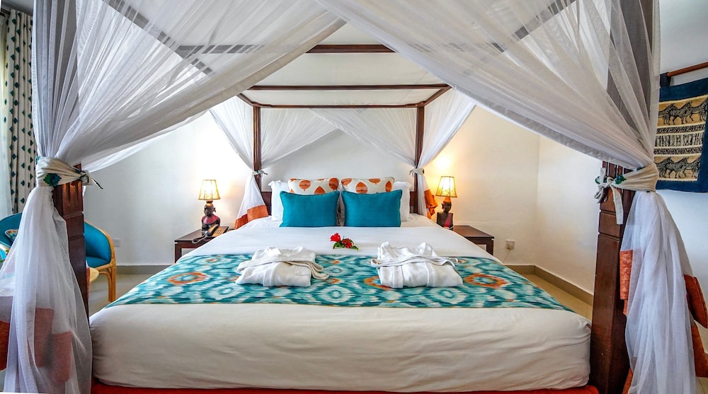 Double Room, Beachfront - Photo 2