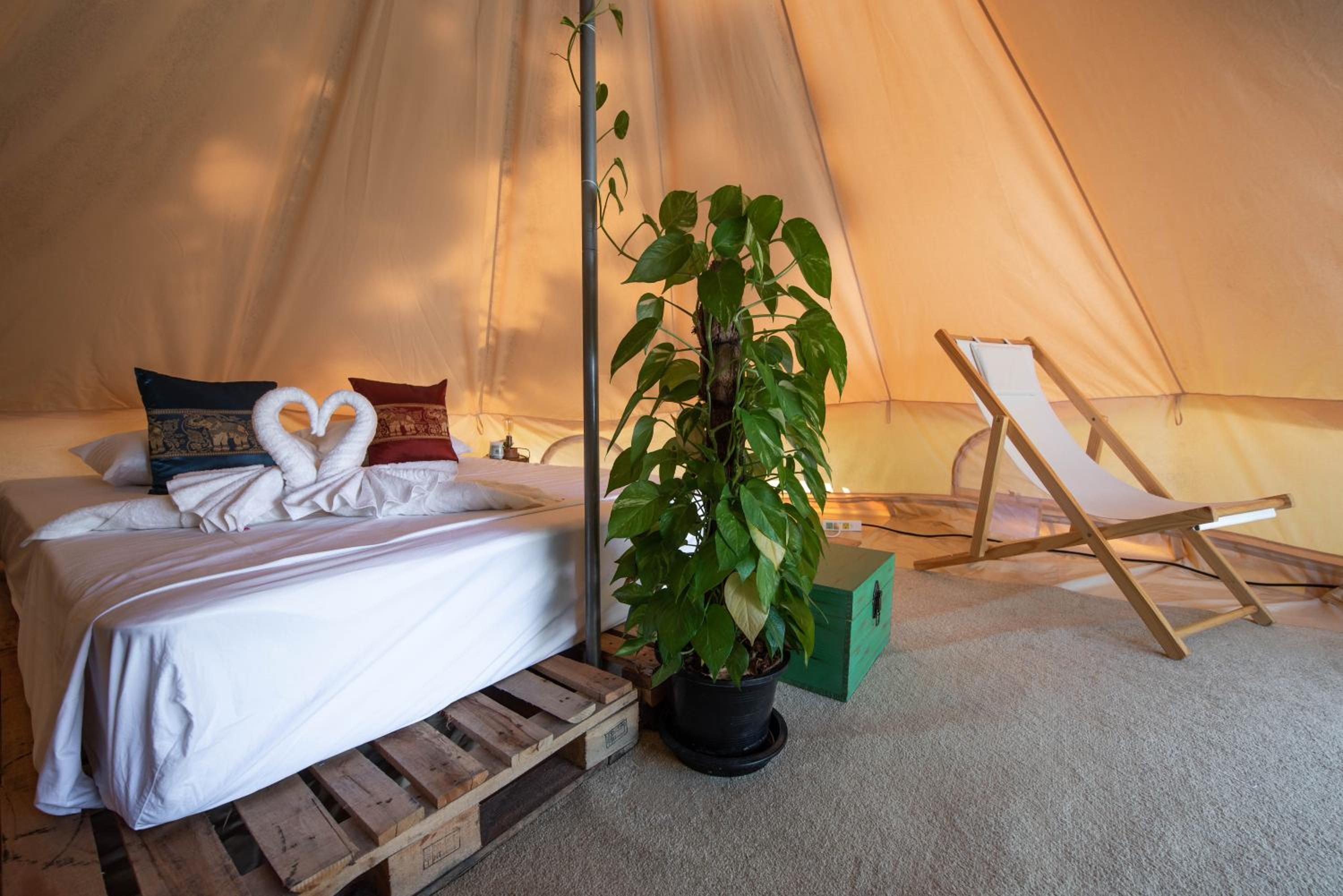 Double Room with Garden View - Photo 5