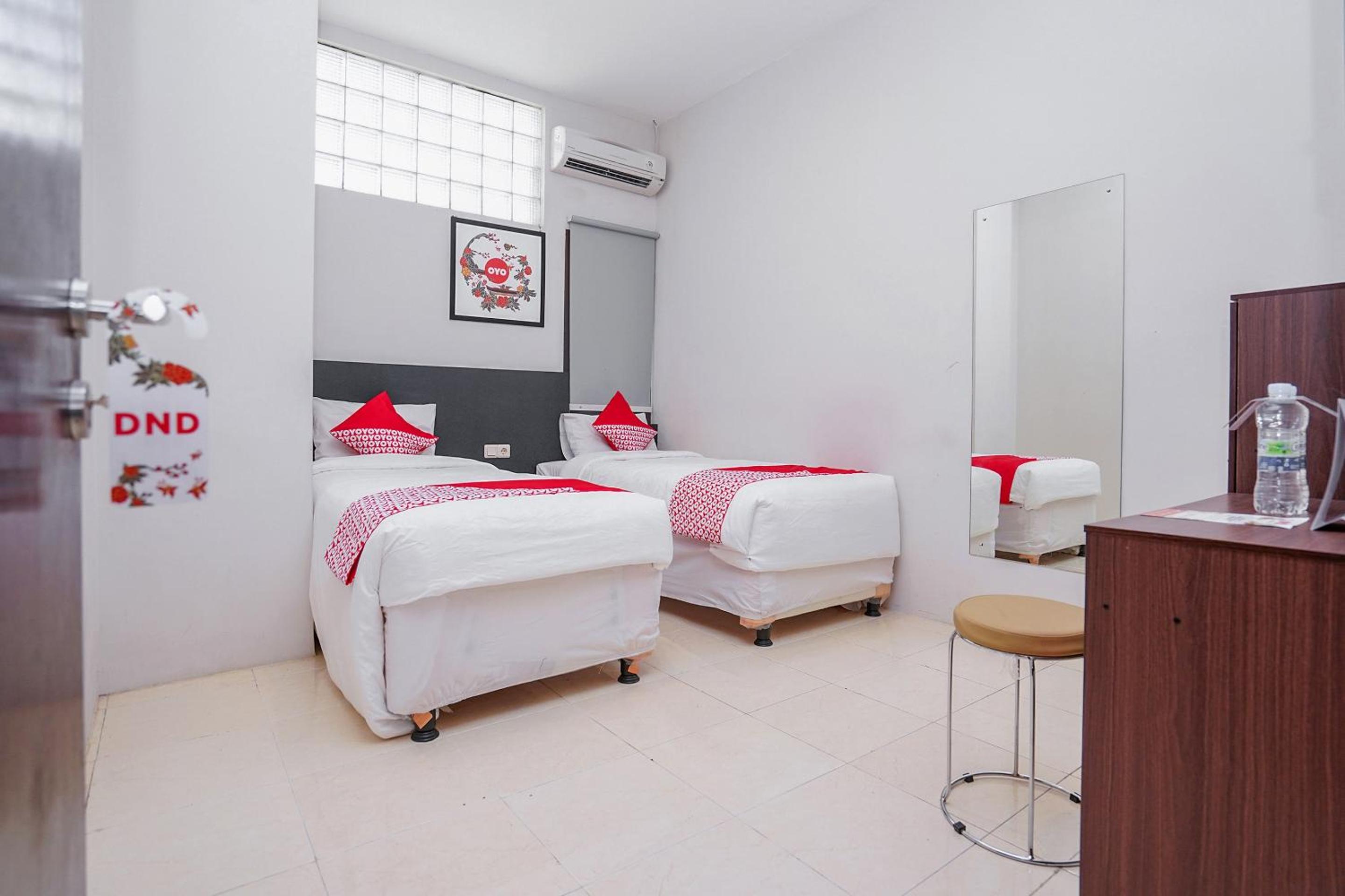 Delxue Twin Room - Photo 9