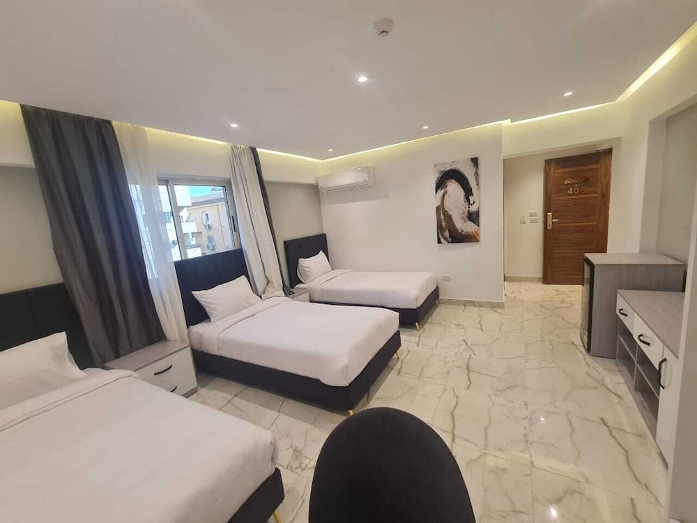 Triple room