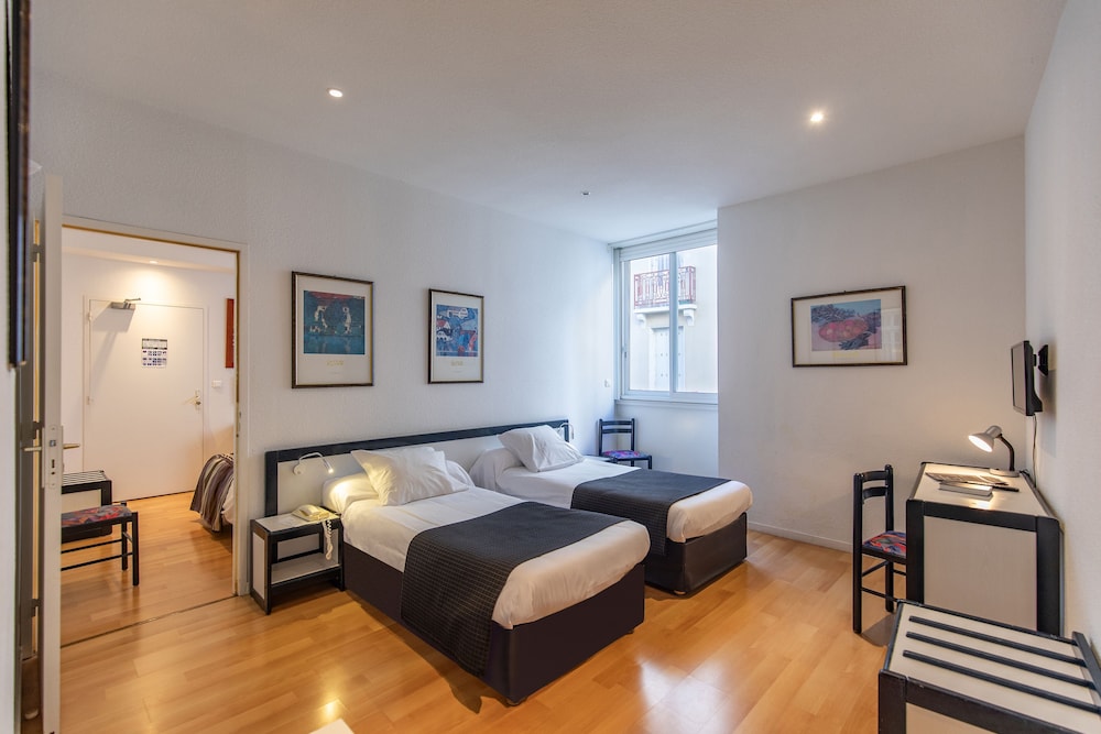 Family Suite, 2 Bedrooms, Mountain View