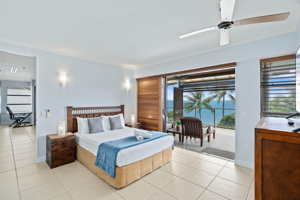 Penthouse, 3 Bedrooms, Ocean View photo 3